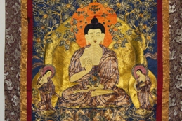 釈迦牟尼佛（禅定印）